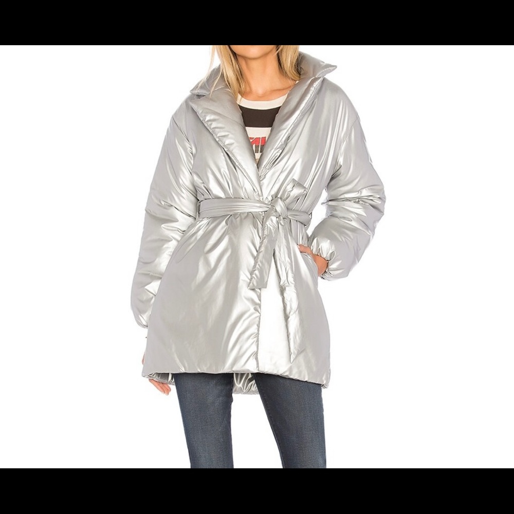 Lovers & Friends belted puffer